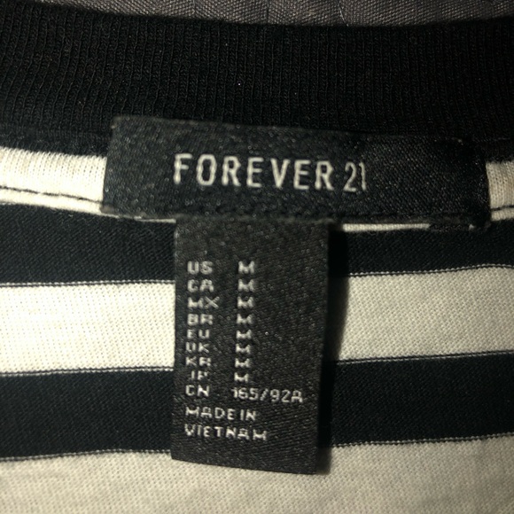 Striped crop top - Picture 3 of 3